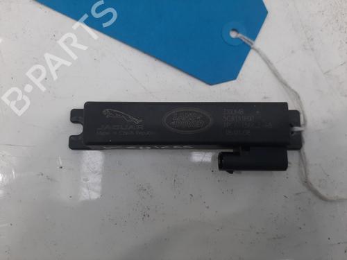 Antenne/Base Antenne/Base LAND ROVER RANGE ROVER IV (L405) 4.4 SDV8 4x4 (340 hp) 26840869 26840869