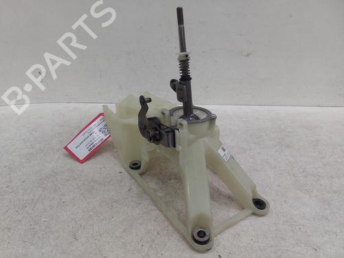 Used Gear lever MAZDA 6 Saloon (GJ, GL) 2.2 D (GJ2FP) (150 hp) 26766704