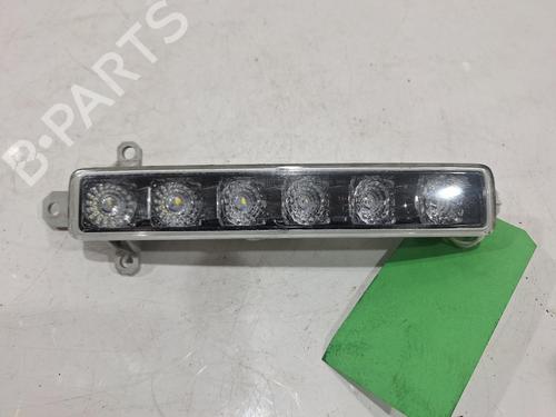 Used Right side indicator Right side indicator VAUXHALL VIVARO C Van (K0) 2.0 (144 hp) 39888902 39888902