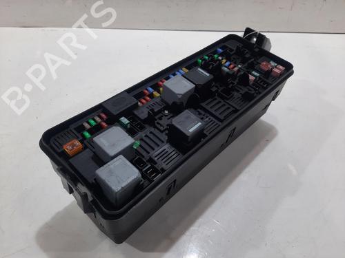 Fuse box LAND ROVER RANGE ROVER IV (L405) 4.4 SDV8 4x4 | BP29348839E1 