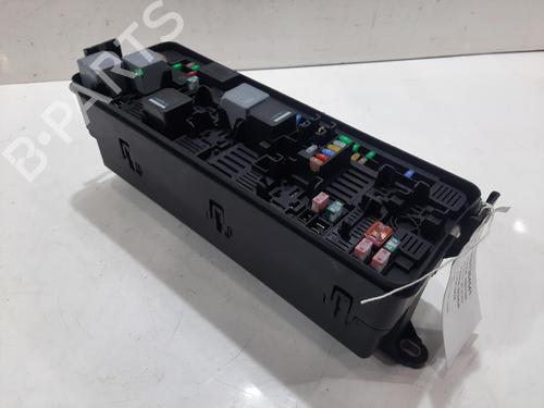 Fuse box LAND ROVER RANGE ROVER IV (L405) 4.4 SDV8 4x4 | BP29348839E1 