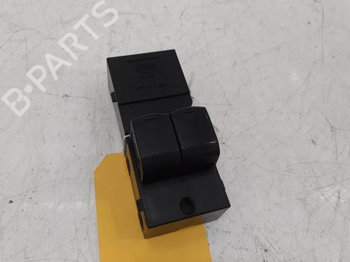 Used Switch NISSAN MICRA III (K12) 1.0 16V (65 hp) 26847156
