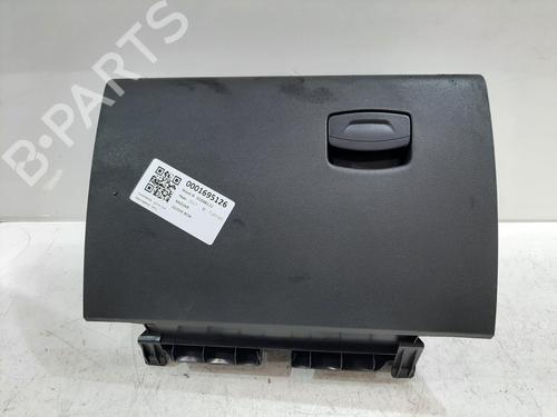 glove-box-renault-kadjar-ha_-hl_-2015-34150238 main image