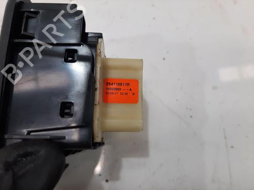 Right front window switch DACIA SANDERO II 1.0 SCe 75 (B8JC, B8JD, B8NC) | BP37520150I26 - Image 3