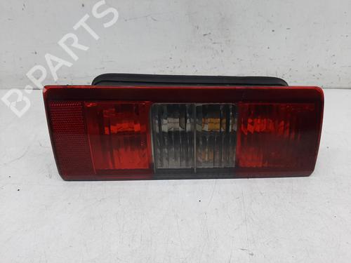 Piloto trasero izquierdo VAUXHALL COMBO Mk II (C) Box Body/MPV (F25) 1.7 DI 16V (65 hp) 26777280