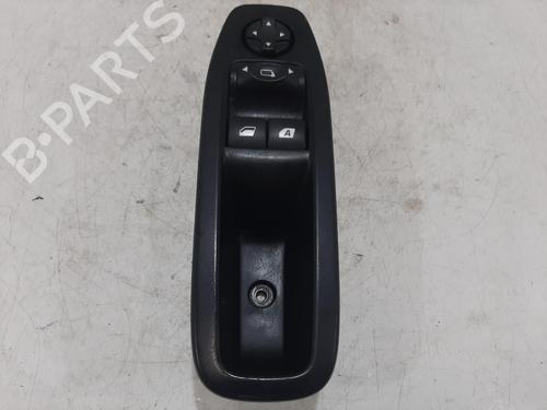 Used Switch PEUGEOT 208 I (CA_, CC_) 1.0 VTi (68 hp) 30671906