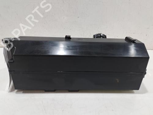 Used Fuse box LAND ROVER RANGE ROVER IV (L405) 3.0 SDV6 Hybrid 4x4 (340 hp) 29742299