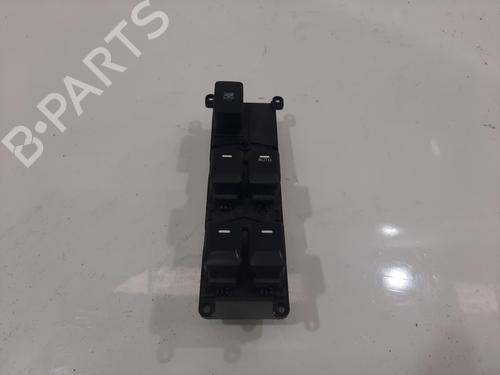 Pulsantiera anteriore destra Pulsantiera anteriore destra KIA RIO III (UB) 1.2 CVVT (84 hp) 37593305 37593305