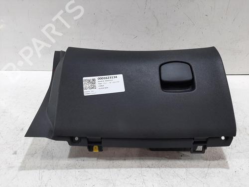 Used Glove box VAUXHALL CORSA Mk III (D) (S07) 1.0 i 12V (L08) (65 hp) 31965321