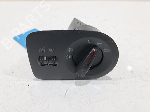 Mando luces Mando luces SEAT IBIZA IV (6J5, 6P1) 1.2 TSI (105 hp) 34377762 34377762