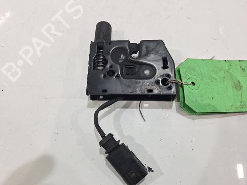 Used Hood lock AUDI A3 (8V1, 8VK) 1.6 TDI (110 hp) 30958614