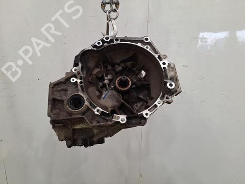 gearbox-toyota-yaris-_p9_-2005-2006-2007-2008-2009-2010-2011-2012-2013-2014-36451923 main image