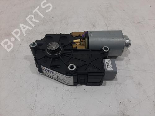 Sunroof engine LAND ROVER RANGE ROVER SPORT II (L494) 3.0 SDV6 Hybrid 4x4 | BP31009101M60