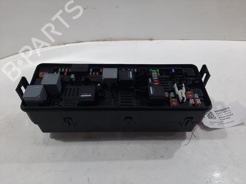 Sikringsdose LAND ROVER RANGE ROVER IV (L405) 4.4 SDV8 4x4 (340 hp) 29417603
