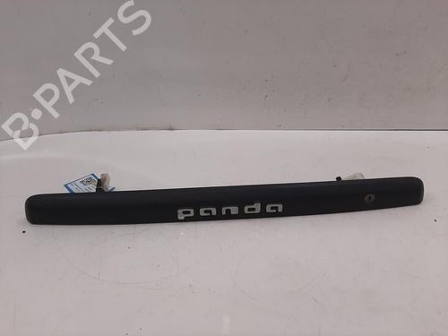 Used Tailgate handle FIAT PANDA (312_, 319_) 1.2 (312PXA1A) (69 hp) 29349217
