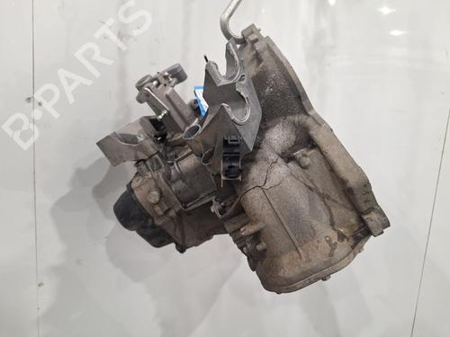 Gearbox VAUXHALL CORSA Mk IV (E) (X15) 1.4 | BP30142324M3