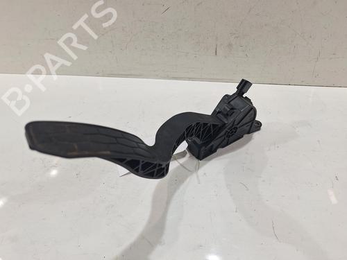 pedal-jaguar-i-pace-x590-2018-32089516 main image