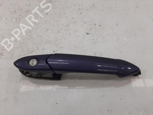 Maniglia esterna anteriore destra Maniglia esterna anteriore destra VAUXHALL VIVA (C16) 1.0 (75 hp) 37516014 37516014