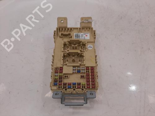 Used Fuse box Fuse box 37718074 37718074