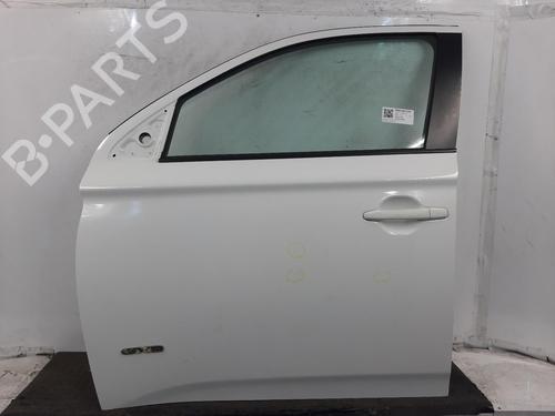 Used Left front door MITSUBISHI OUTLANDER III (GG_W, GF_W, ZJ, ZL, ZK) 2.2 Di-D 4WD (GF6W) (150 hp) 29603867