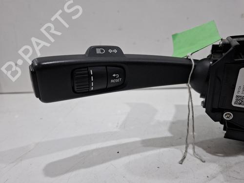 Switch VOLVO V40 Hatchback (525) T2 | BP40010908I30 - Image 3