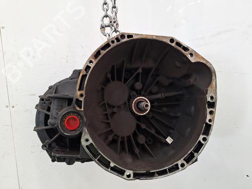 Used Gearbox VAUXHALL VIVARO A Bus (X83) 2.0 CDTI (90 hp) 32757320