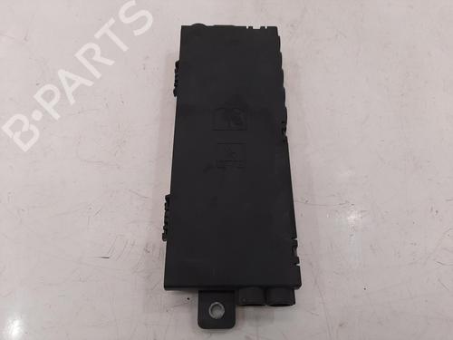 fuse-box-jaguar-i-pace-x590-2018-34205785 main image