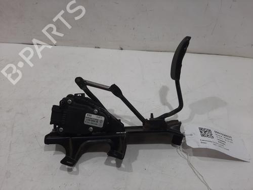 Used Pedal VAUXHALL VIVARO A Bus (X83) 2.0 CDTI (90 hp) 29882426