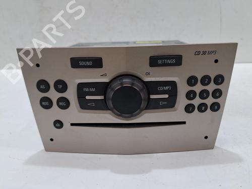 Radio VAUXHALL CORSA Mk III (D) (S07) 1.2 (L08) (80 hp) 29060946
