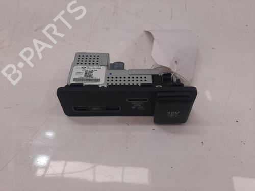 electronic-module-jaguar-i-pace-x590-2018-37218984 main image