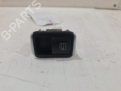 Used Switch MERCEDES-BENZ GLA-CLASS (X156) GLA 250 4-matic (156.946) (211 hp) 32380611