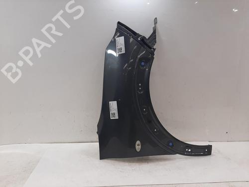Used Right front fenders Right front fenders 37026282 37026282