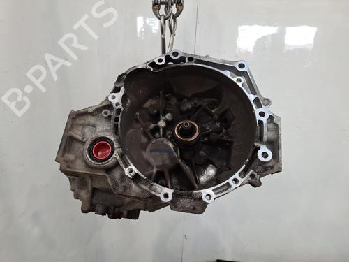 Used Gearbox Gearbox TOYOTA YARIS (_P13_) 1.3 (NSP130_, NSP130) (99 hp) 33699678 33699678
