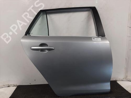 right-rear-door-toyota-corolla-estate-_e21_-2019-32214526 main image