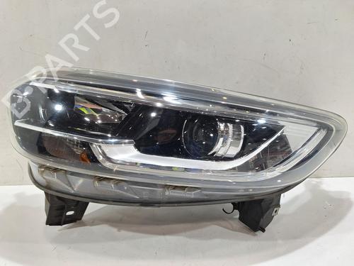 Used Left headlight RENAULT KADJAR (HA_, HL_) 1.2 TCe 130 (HLMR) (130 hp) 26747040