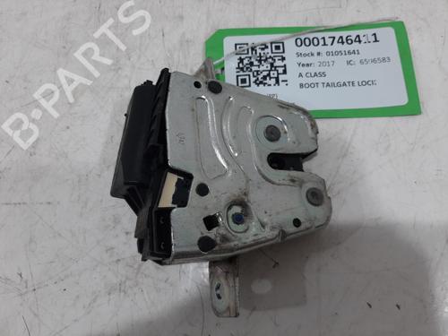 Used Tailgate lock Tailgate lock MERCEDES-BENZ A-CLASS (W176) A 200 CDI / d (176.008) (136 hp) 36530737 36530737