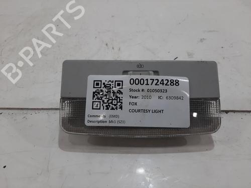 Plafoniera interna Plafoniera interna VW FOX Hatchback (5Z1, 5Z3, 5Z4) 1.2 (55 hp) 35985726 35985726