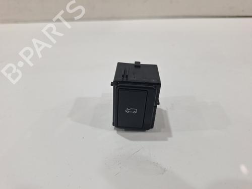 electronic-module-jaguar-i-pace-x590-2018-32120779 main image