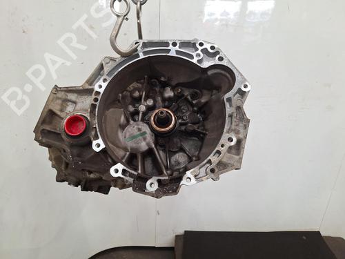 Caixa de velocidades Caixa de velocidades TOYOTA AURIS (_E18_) 1.4 D-4D (NDE180_, NDE180R) (90 hp) 36290174 36290174