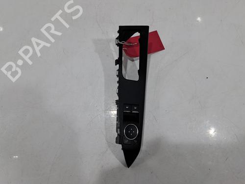 Used Right front window switch Right front window switch 39204600 39204600