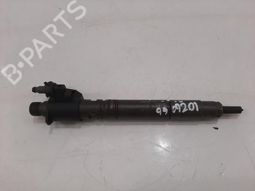 Used Injector VOLVO V40 Hatchback (525) D3 (150 hp) 29058755