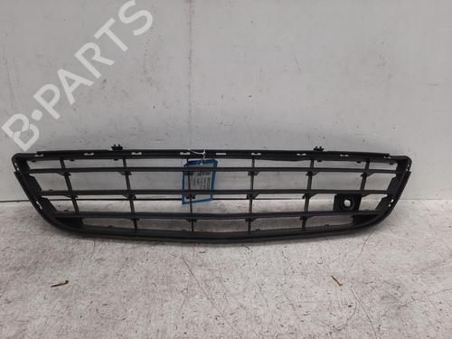 Used Grille Grille 26758224 26758224