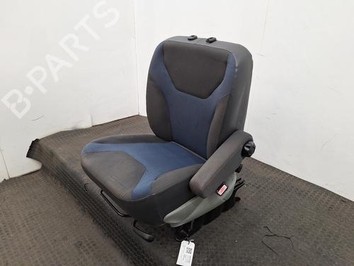 Right front seat RENAULT TRAFIC II Bus (JL) 2.0 dCi 115 (JL00, JL01, JL0H, JL0M, JL0U) | BP38620840C16 - Image 3