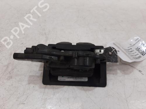 BP33212209C101 main image