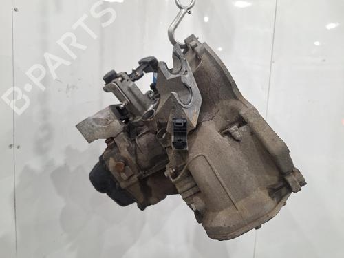 Gearbox VAUXHALL CORSA Mk IV (E) (X15) 1.4 | BP30142317M3