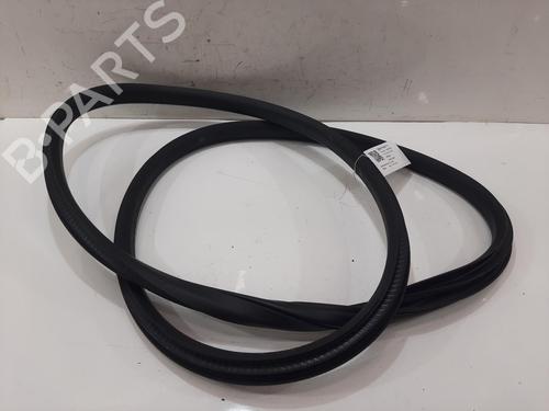 Used Rubber door seal Rubber door seal 37066978 37066978
