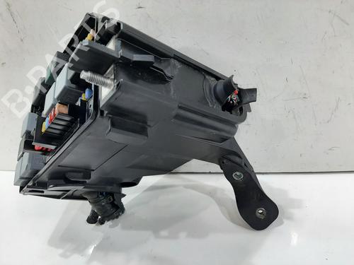 Fuse box VOLVO XC40 (536) T3 | BP31208530E1 