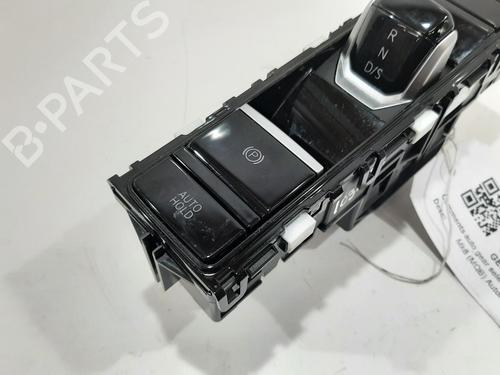 Gear lever VW GOLF VIII (CD1, DA1) 2.0 GTI Clubsport | BP30495022M90 