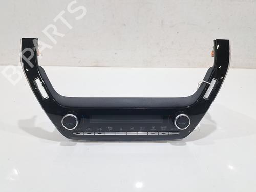 Used Climate control Climate control TOYOTA COROLLA Estate (_E21_) 1.8 VVTi Hybrid (ZWE219) (140 hp) 33435168 33435168