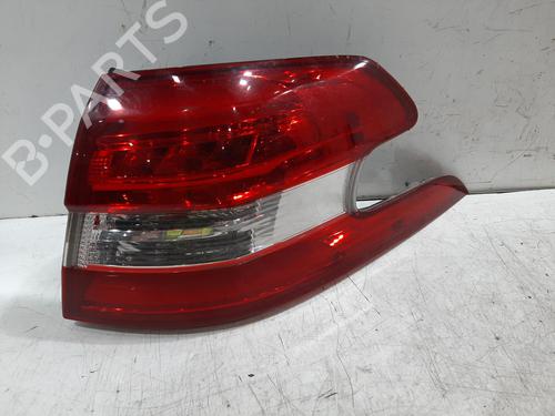 Used Right taillight Right taillight 37072593 37072593